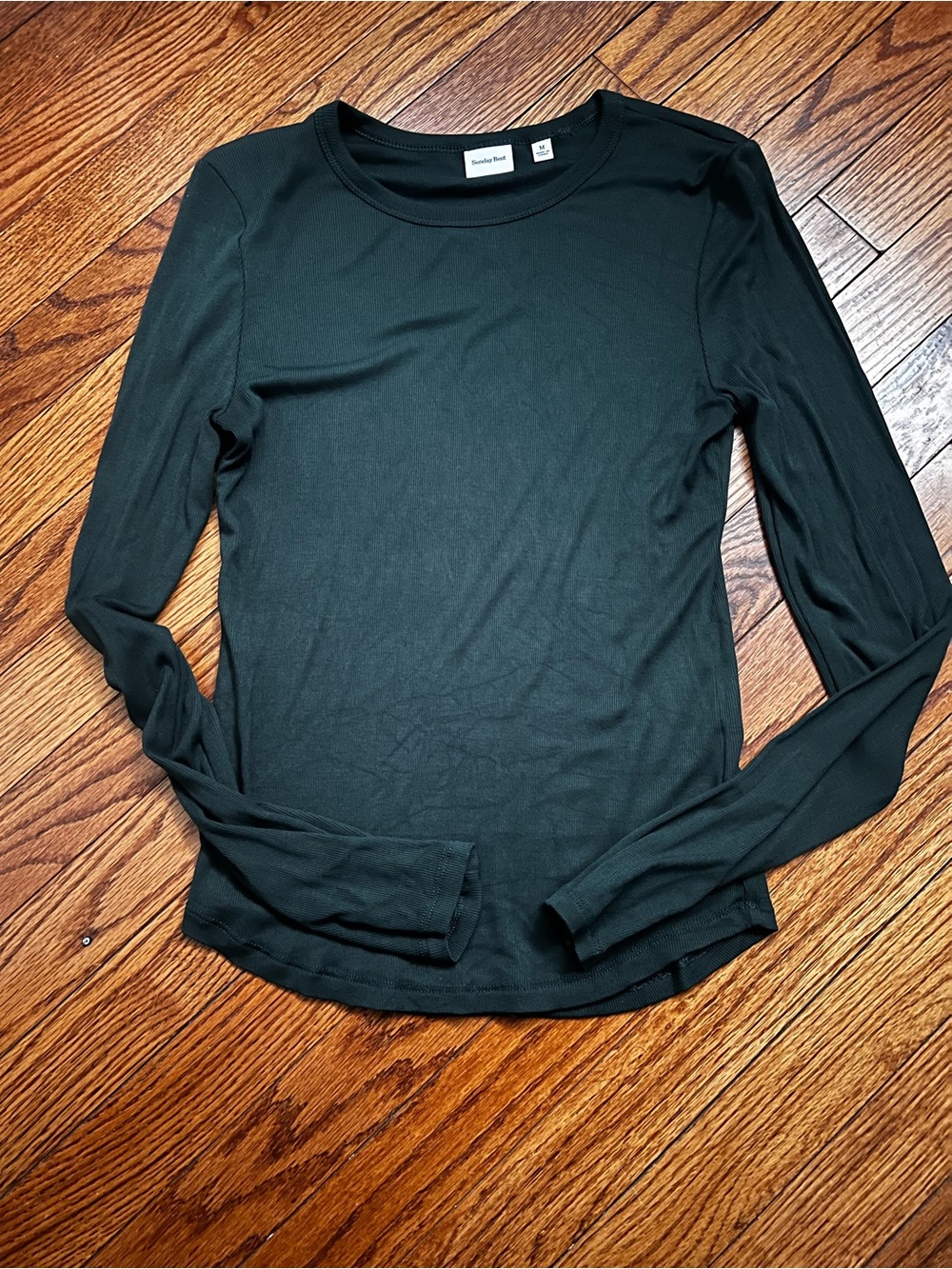 Aritiza Longsleeve